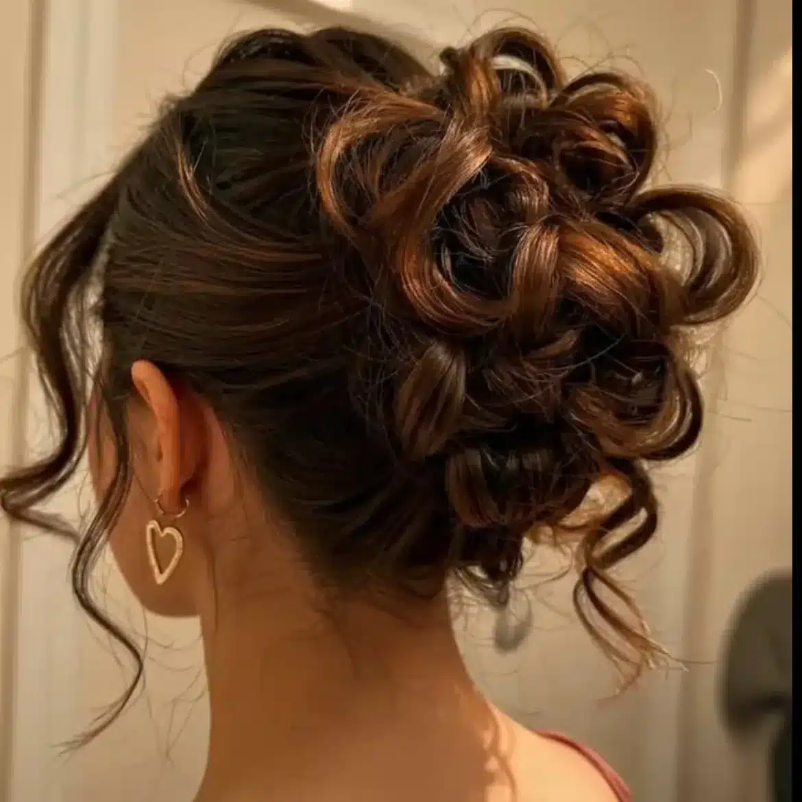 15. Messy Bouncy Curls